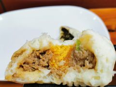 咸蛋黄超人包-老陶包子铺(南大西南村店)