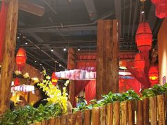 大堂-老滇山寨•云南特色菜•地方菜•民族风情歌舞表演(金碧店)