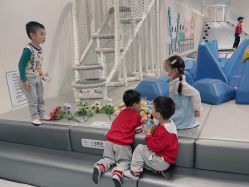 -MINI MARS KIDS CLUB亲子家庭中心(长宁天山店)