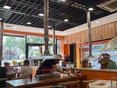 -哈尔滨小酒馆·鲜肉现穿自助烧烤(康新花园店)