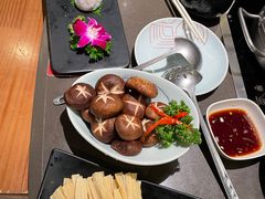 -捞王锅物料理(上海世茂广场店)