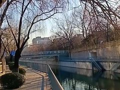 -元大都城垣遗址公园