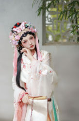 -梦回汉唐汉服旗袍体验馆(拙政园店)