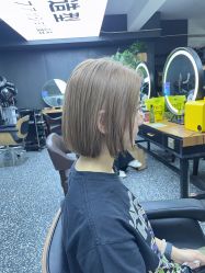 点击看大图 -藤野造型专业烫染接发