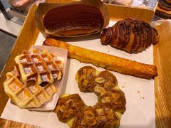 -巴黎贝甜(宜山路店)