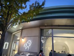 -喜茶(迪士尼小镇DP店)