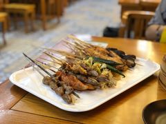 -云晓光头烧烤吧(德平路店)