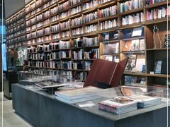 -茑屋书店(天目里店)