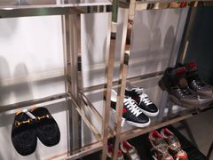 -Gucci(首创奥特莱斯店)