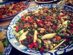 特色尖椒兔-江湖黑大兔(杨家坪店)