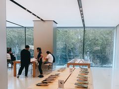 -Apple零售店(玄武湖店)