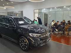 -杭州中升之星奔驰4S店(滨江店)