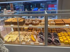 -好利来(上海长宁龙之梦店)