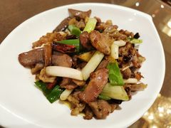 -湖泉水云间餐厅·弥勒地道菜(B座店)