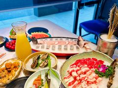 -泓炙颐凤鲜海鲜火锅料理(桐乡店)