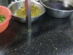 -覃肥叔桂林米粉(粮道街店)