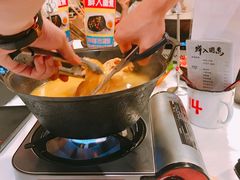 -鲜入围煮花胶鸡海鲜火锅