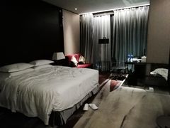 -广州天河希尔顿酒店