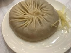 陈士荣蟹黄汤包-鸿运酒楼