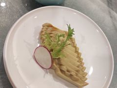 -侬佳蒸菜馆(听潮店)
