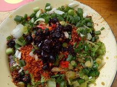 -拈签一笑黄牛肉辣卤串串