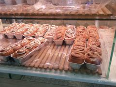 -巴黎贝甜(大宁国际商业广场店)