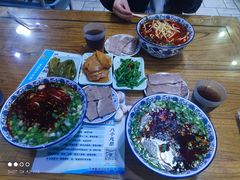 -伊穆祥牛肉面总店·清真