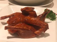 玻璃烧乳鸽-利苑酒家(宜安广场店)