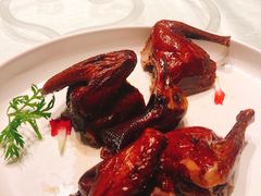 炸乳鸽-炳胜品味(海印总店)