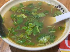 -黄阿姨锅贴大王(万航渡路店)