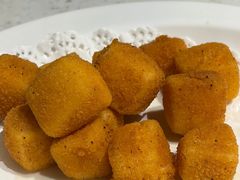 八味豆腐-肥仔文澳门猪骨煲(南京西路店)