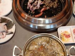 -黑金·寻焰自助百汇·烤肉·火锅(中街店)