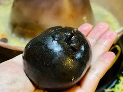 -果松木炭酸菜铜火锅·外婆参鸡汤