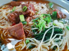 -丁丁猫重庆小面(徐州路店)
