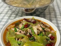-卢六川汤肉(南方花园店)