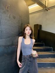 -AYO SALON