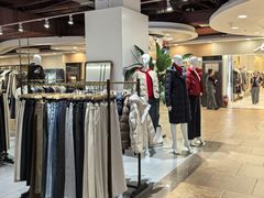 -燕莎奥特莱斯购物中心