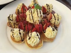 草莓奶油芝士冰激凌松饼-娜娜家•Nana’Garden (福州道店)