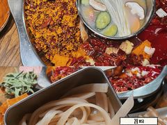 -周幺妹重庆老火锅(银泰城总店)