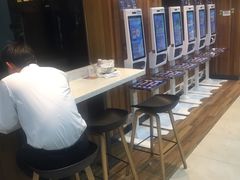 -全家便利店(王府井大街店)