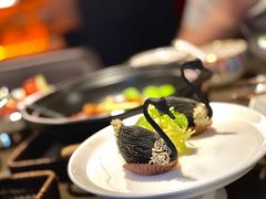 -海派悦庭·海胆烧麦·新融合菜(凯德广场店)