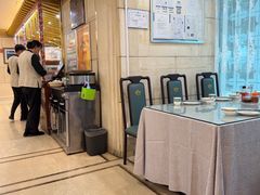 -汗腾格里·风味餐厅(新疆驻京办店)