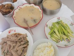 -悦芽照护月嫂+育儿嫂(杭州店)