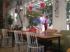 -春树下·树屋花房西餐厅(罍街AS1980店)