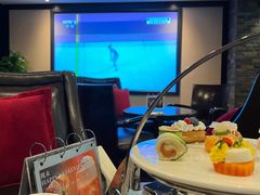 -上海锦江汤臣洲际大酒店柒酒廊
