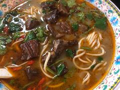 -金杨拉面王小吃面馆·牛三宝面·红烧牛肉粉