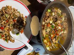 -小洞天柴火土菜馆