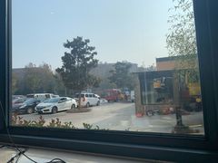 -郑庄脂渣海鲜楼(九水路店)