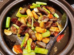 -虹潮荟·餐桌上的美食地理(太阳宫店)