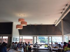 -Lake Hawea Hotel